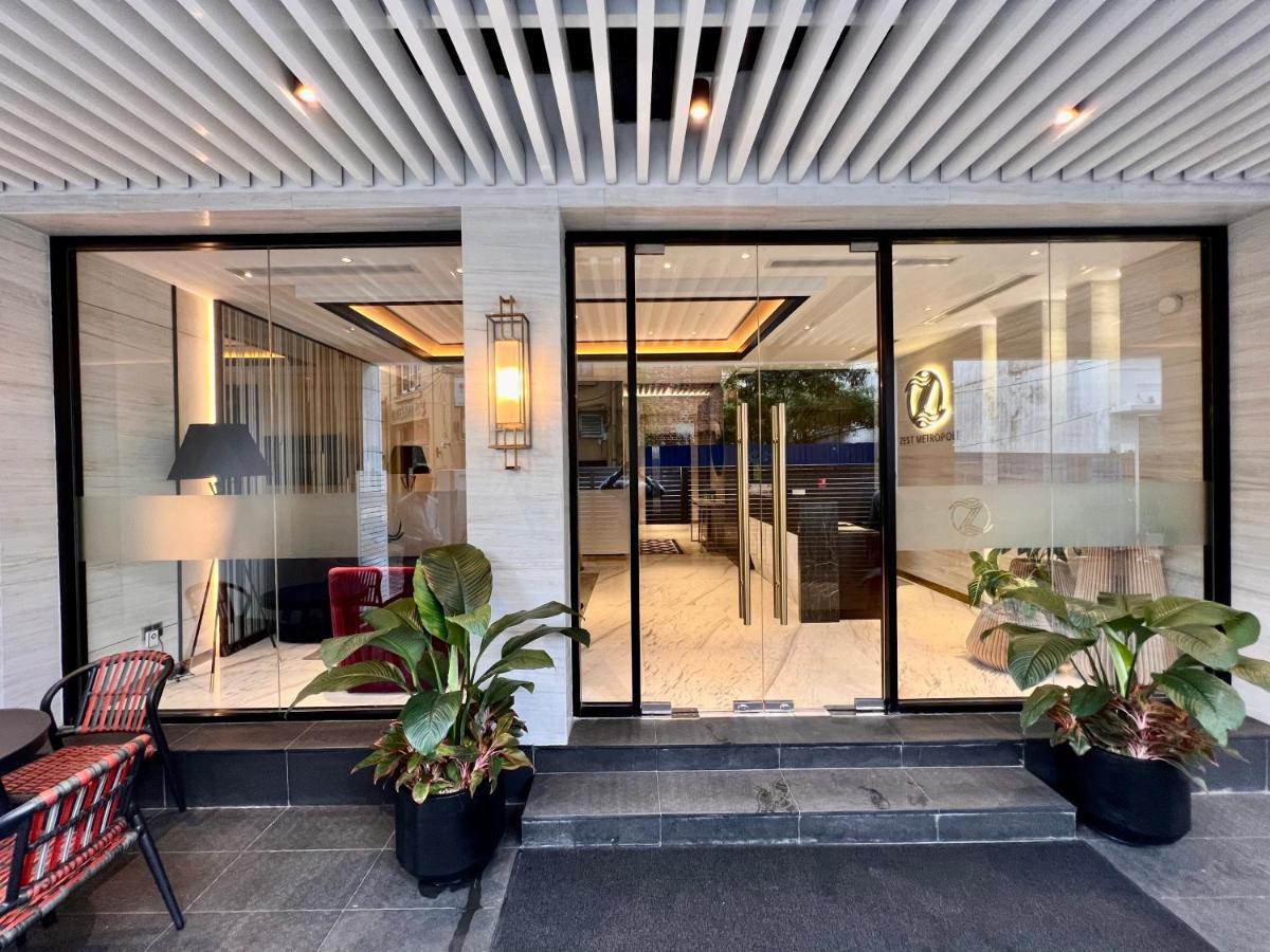 Zest Metropole Hotel Colombo Exterior photo